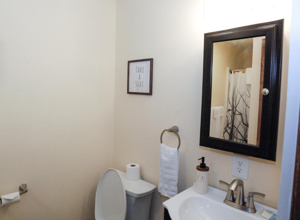 Maple Leaf Lodge Schroon Lake Εξωτερικό φωτογραφία