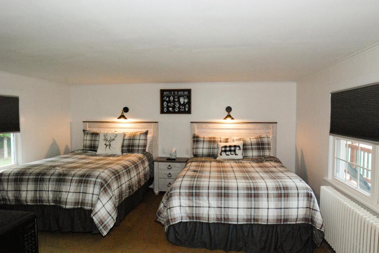 Maple Leaf Lodge Schroon Lake Εξωτερικό φωτογραφία