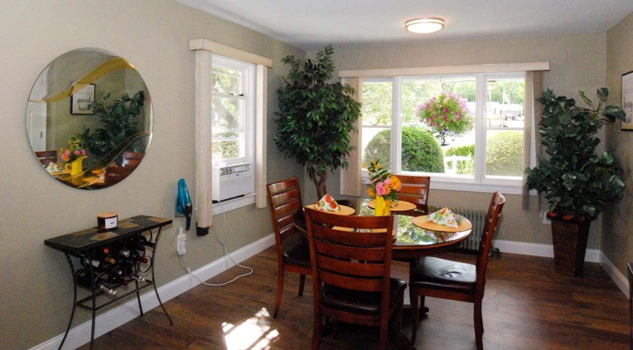 Maple Leaf Lodge Schroon Lake Εξωτερικό φωτογραφία