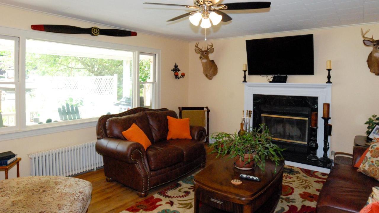 Maple Leaf Lodge Schroon Lake Εξωτερικό φωτογραφία