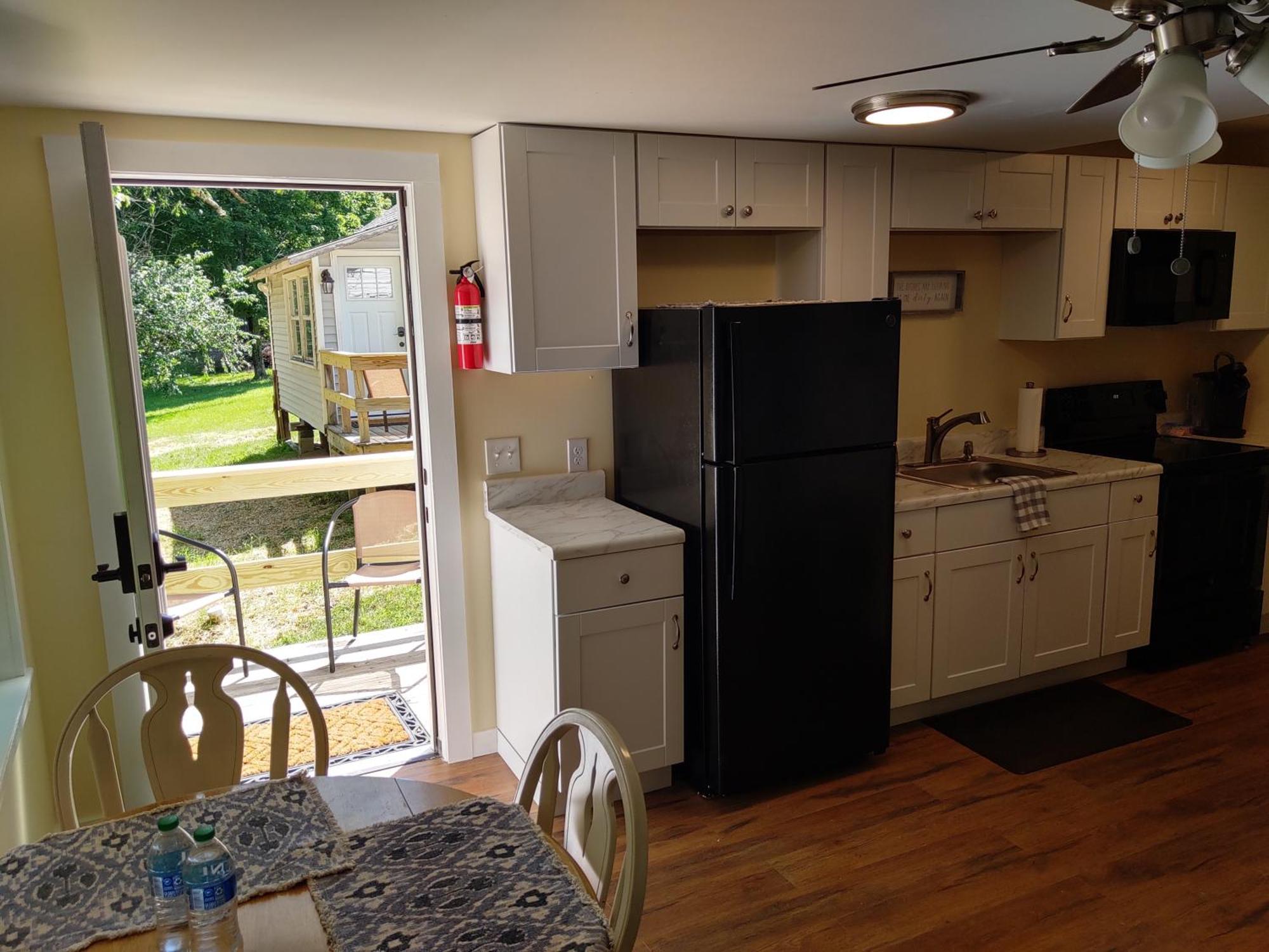 Maple Leaf Lodge Schroon Lake Εξωτερικό φωτογραφία